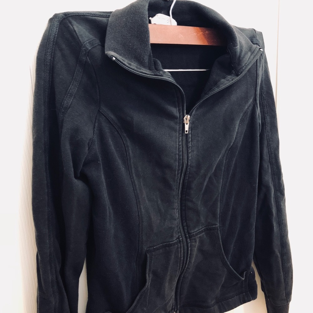 Ph8 (BeBe’s old workout line) zip up jacket